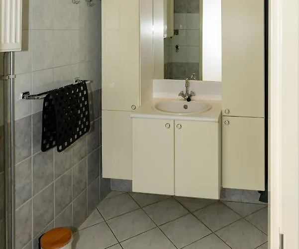 Zanddijk 113, Aan Zee * Юлианадорп